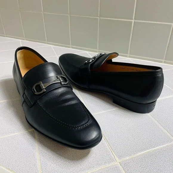 Salvatore Ferragamo Men\'s Black Loafers size 9D Ferragamo Men main image 4